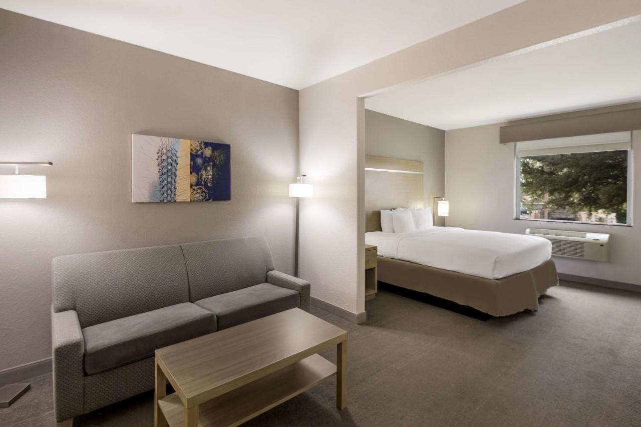 Best Western Plus Killeen - Fort Cavazos Hotel & Suites Екстериор снимка