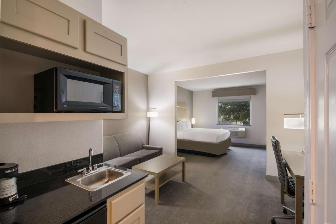 Best Western Plus Killeen - Fort Cavazos Hotel & Suites Екстериор снимка