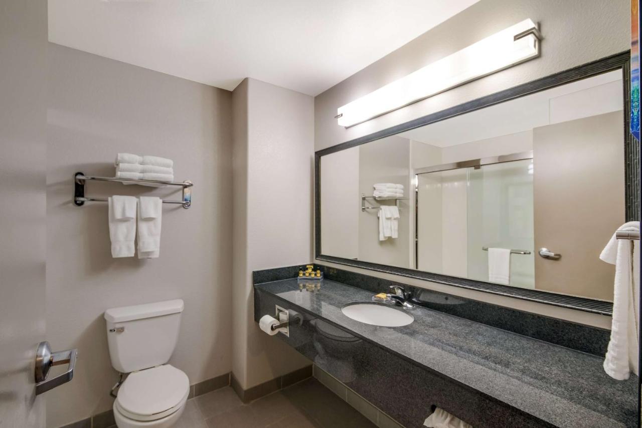 Best Western Plus Killeen - Fort Cavazos Hotel & Suites Екстериор снимка