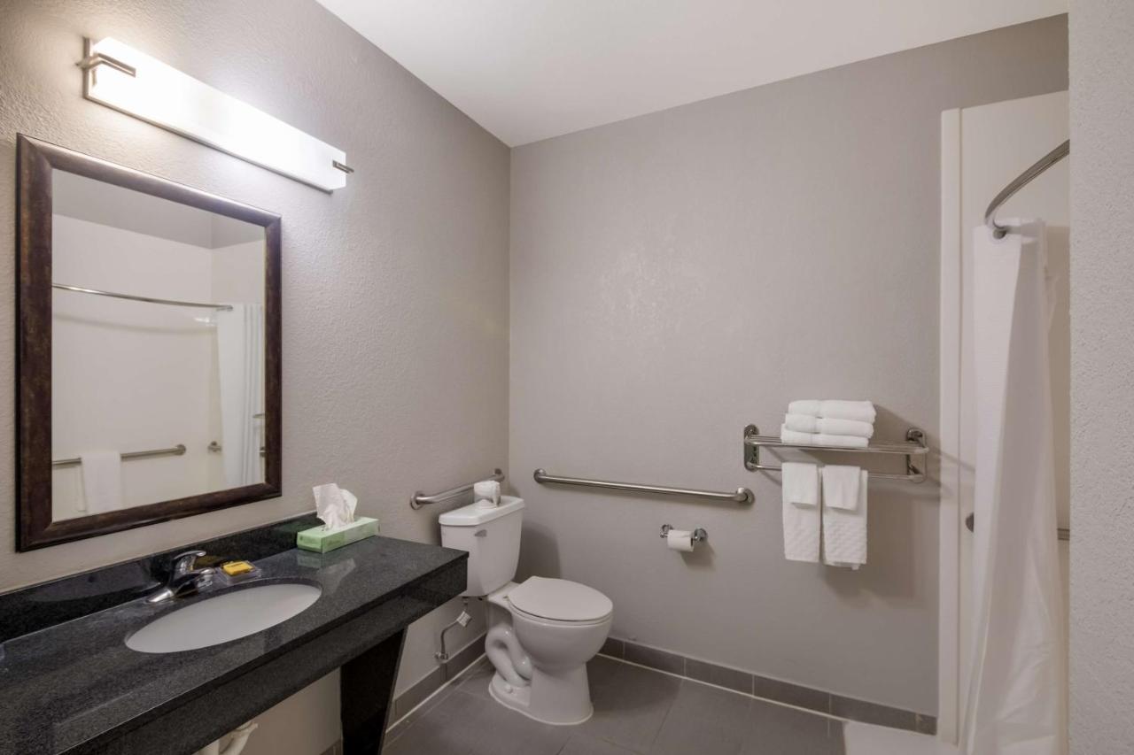 Best Western Plus Killeen - Fort Cavazos Hotel & Suites Екстериор снимка