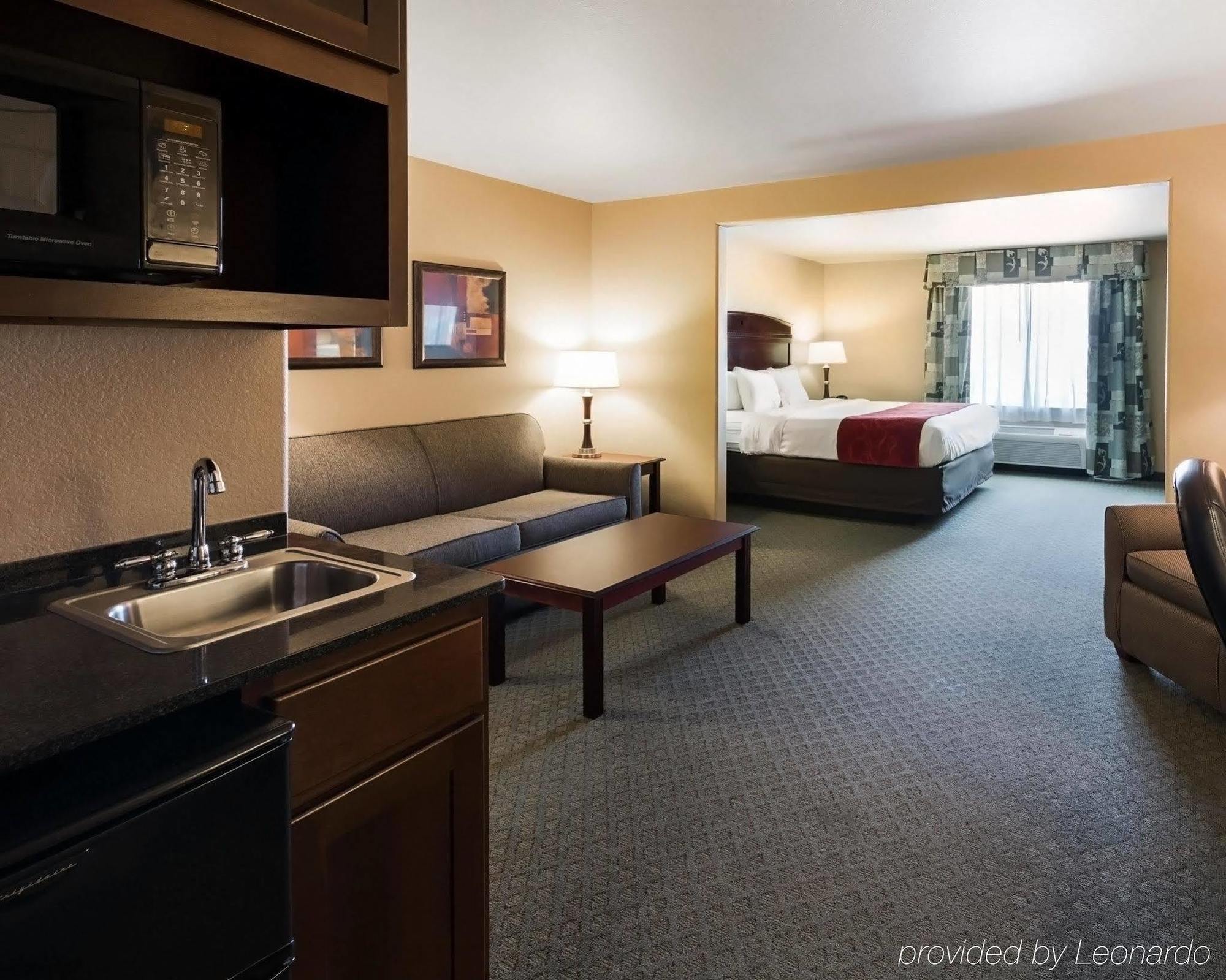 Best Western Plus Killeen - Fort Cavazos Hotel & Suites Екстериор снимка