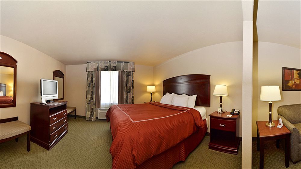 Best Western Plus Killeen - Fort Cavazos Hotel & Suites Екстериор снимка
